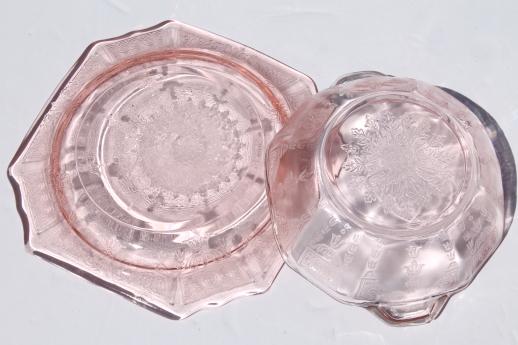 photo of Princess pink depression glass 1930s vintage Anchor Hocking plates & bowls #7