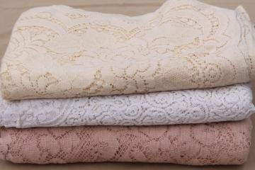 catalog photo of Quaker lace cotton lace tablecloths, shabby cottage chic vintage linens lot