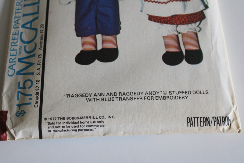 photo of Raggedy Ann & Andy rag dolls to sew in four sizes, 70s vintage sewing pattern #2