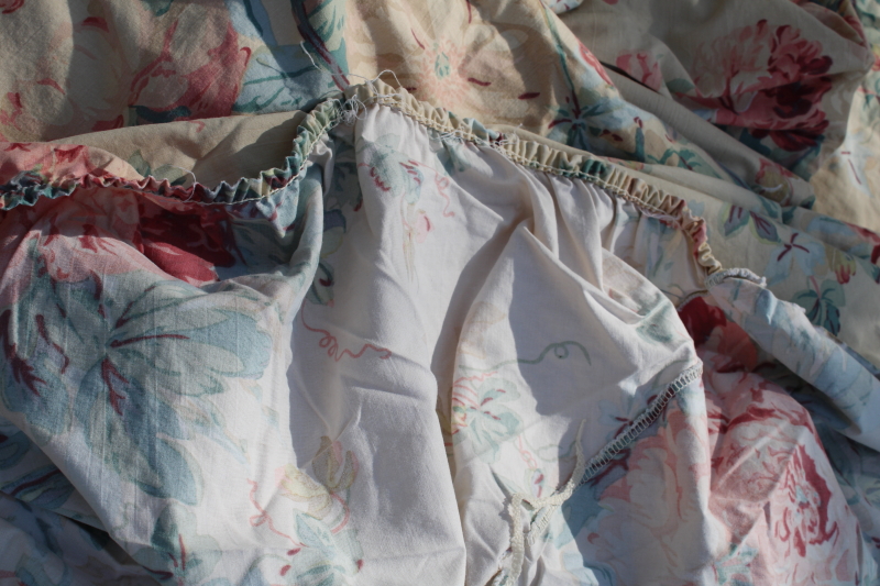 photo of Ralph Lauren Elsa Grasslands vintage roses floral print fitted & flat sheet, queen size  #6