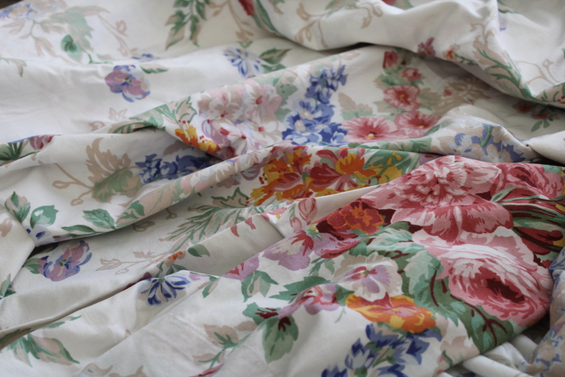 photo of Ralph Lauren Southampton floral print all cotton fabric, vintage flat full bed sheet #4