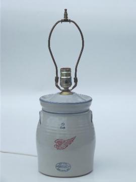 catalog photo of Red Wing stoneware crock jar lamp, vintage country primitive table lamp