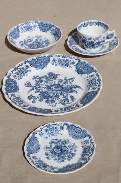 photo of Ridgway Windsor blue & white vintage china dishes, dinnerware set for 8 #6