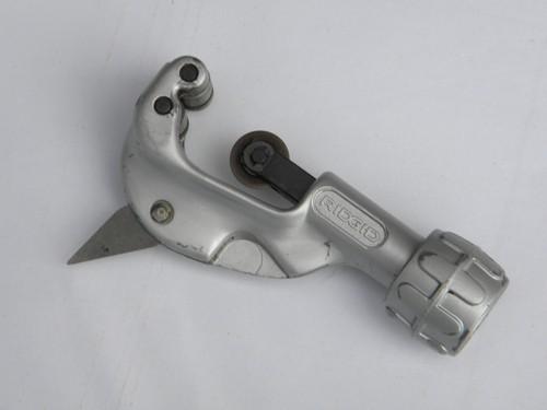 photo of Rigid No. 105 copper tubing cutter 1/8'' to 1-1/8'' plumber or electrician's tool #1