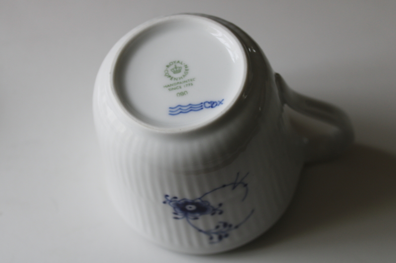photo of Royal Copenhagen blue & white porcelain high handle mug w/ monogram letter S, alphabet pattern  #4