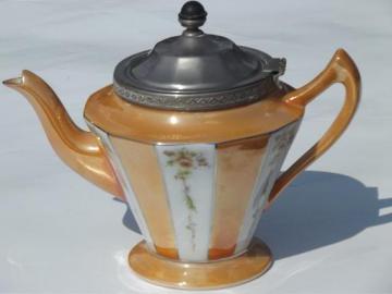 catalog photo of Royal Rochester china teapot w/ tea infuser strainer basket under lid