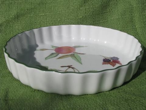 photo of Royal Worcester fluted baking flan dish / quiche tart pan, Evesham fruit #1