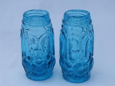 photo of S&P range set salt & pepper shakers, colonial blue moon & star glass #1