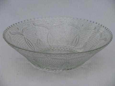 photo of Sandwich pattern vintage pressed glass salad bowl #2