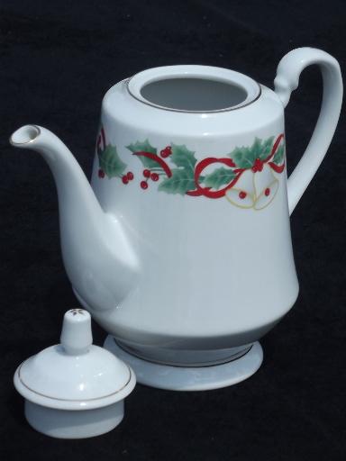 photo of Sango Noel coffee pot and set of six cups and saucers, Chrismas holly china #5