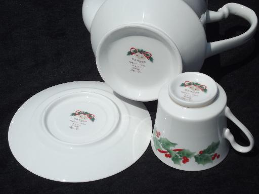 photo of Sango Noel coffee pot and set of six cups and saucers, Chrismas holly china #6