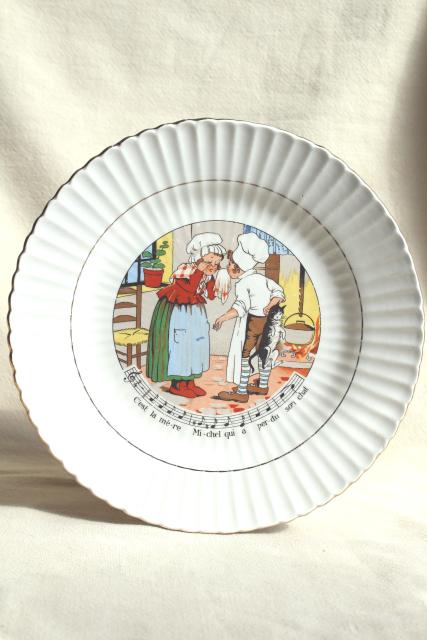 photo of Sarreguemines et Digoin France pottery plates, vintage children's dishes w/ French nursery rhymes lyrics #4