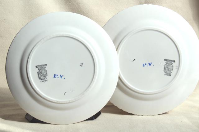 photo of Sarreguemines et Digoin France pottery plates, vintage children's dishes w/ French nursery rhymes lyrics #6