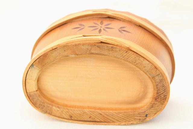 photo of Scandinavian carved staved wood piggin or salt box bucket, vintage country pine wall pocket #10