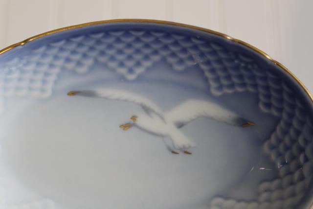 photo of Seagull pattern vintage B&G Copenhagen porcelain bowl, Bing and Grondahl #2