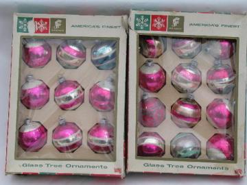 catalog photo of Shiny Brite vintage snow frosted glass Christmas tree balls, ornaments lot, old Franke boxes