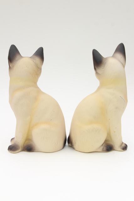 photo of Siamese cats, pair large ceramic figurines, 80s vintage Taiwan cat collectibles #6