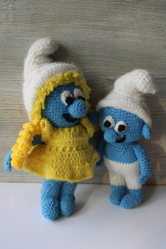 photo of Smurf & Smurfette vintage handmade crochet dolls #3