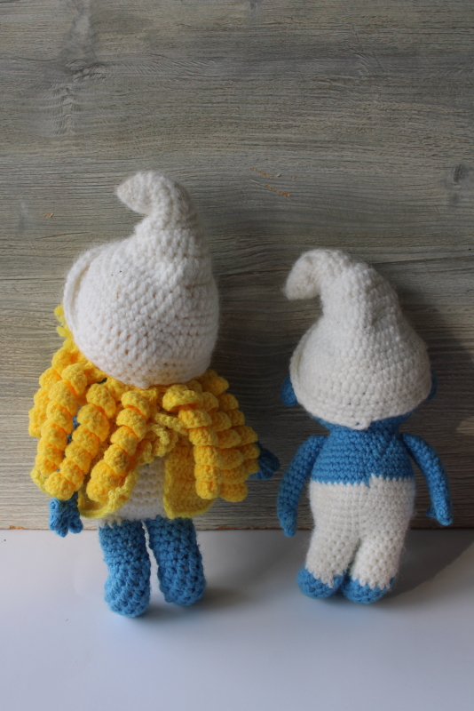 photo of Smurf & Smurfette vintage handmade crochet dolls #5