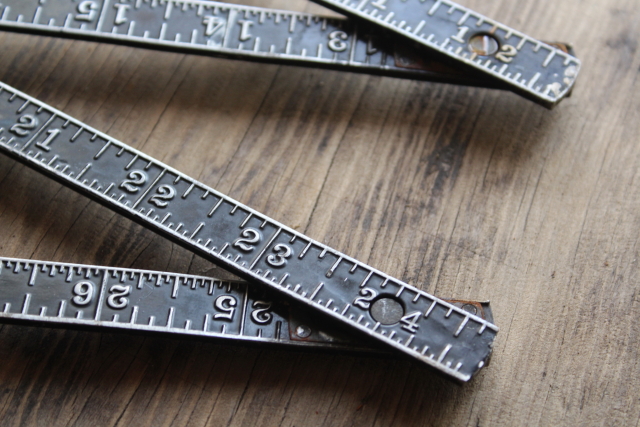 photo of Stanley No 426 vintage folding ruler, jointed metal rule, primitive old measuring tool  #8