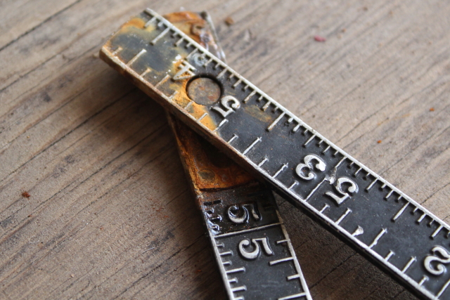 photo of Stanley No 426 vintage folding ruler, jointed metal rule, primitive old measuring tool  #10