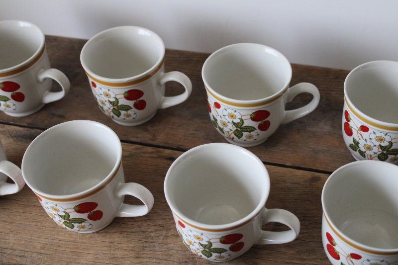 photo of Strawberries n Cream berry print vintage Japan stoneware mugs, set of 8  #2