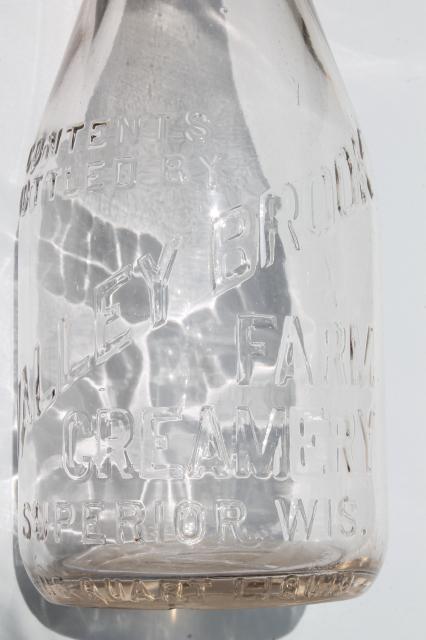 photo of Superior Wisconsin old glass milk bottle quart embossed Valley Brook Farm Creamery #8