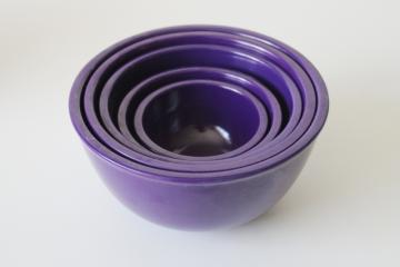 catalog photo of Sur la Table PURPLE melamine measuring bowls, nesting set of mini bowls for kitchen prep 