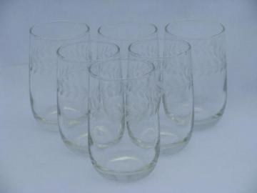 catalog photo of Swedish Modern etched laurel pattern, vintage Anchor Hocking juice glasses