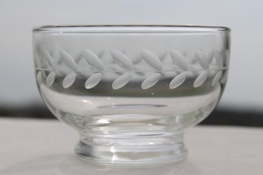 photo of Swedish modern vintage Anchor Hocking glass bowls, etched laurel wheel cut #2