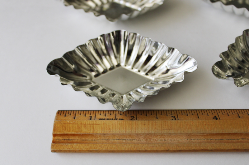 photo of Swedish sandbakkel cookie molds or mini tart pans, shiny fluted metal tartlet tins #7