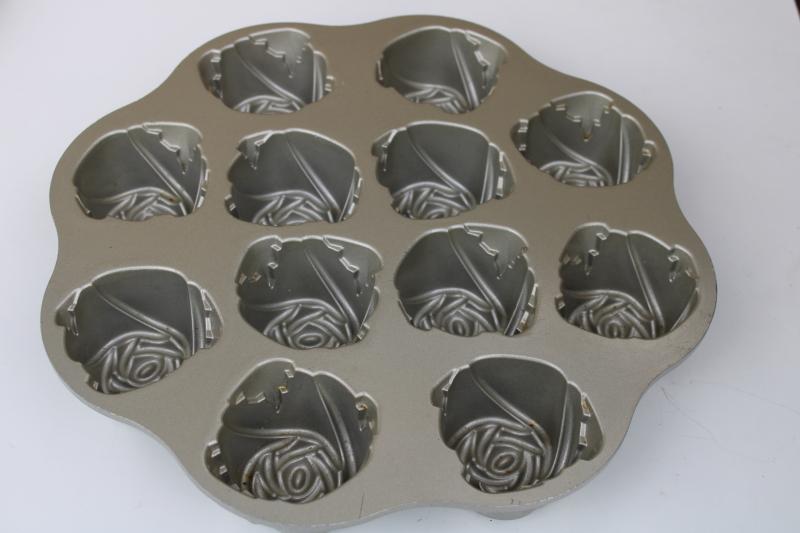 photo of Sweetheart Roses Nordic Ware cakelet pan, flower shape mini cakes mold #5