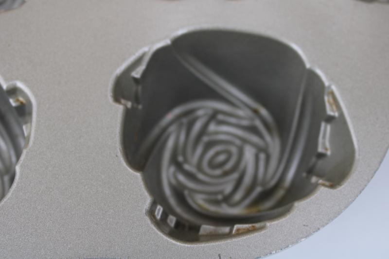 photo of Sweetheart Roses Nordic Ware cakelet pan, flower shape mini cakes mold #6