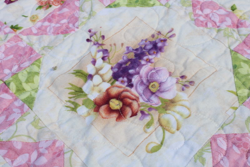 photo of Teddy Bear Quilt Studio Creations full size quilt floral prints cotton patchwork pink & green  #5
