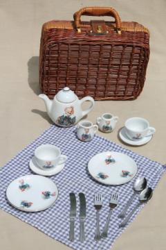 catalog photo of Teddy Bears picnic hamper, toy picnic basket w/ tiny silverware & china tea set doll dishes