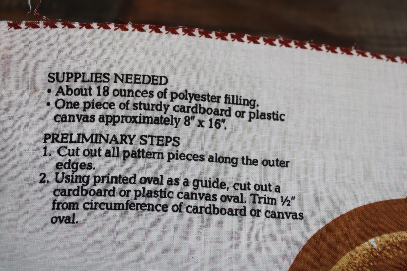 photo of Thanksgiving turkey centerpiece to make, printed cotton fabric cut & sew panel  #3