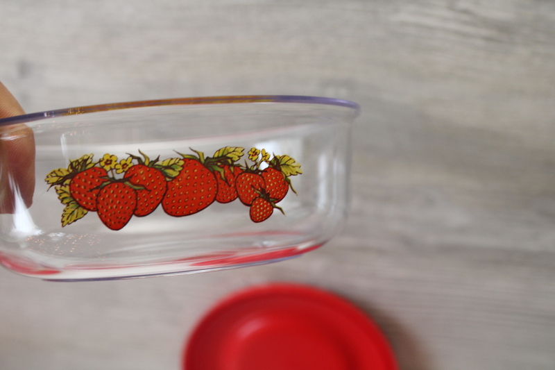 photo of Thermo Serv strawberries print bowls w/ red snap lids, large serving salad bowl & four individual bowls set #10