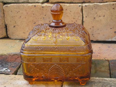 photo of Tiara amber glass comb honey dish, covered beehive box w/ bees #2