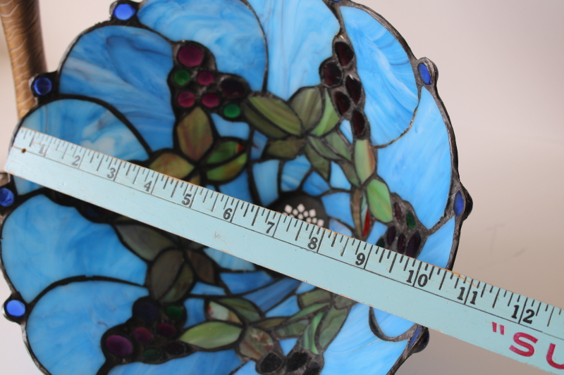 photo of Tiffany style table lamp w/ leaded stained glass shade, dragonflies lamp base, blue grapes lampshade  #4