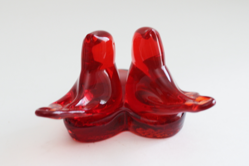 photo of Titan art glass hand blown bird figurine, red glass cardinal of love pair on heart #3