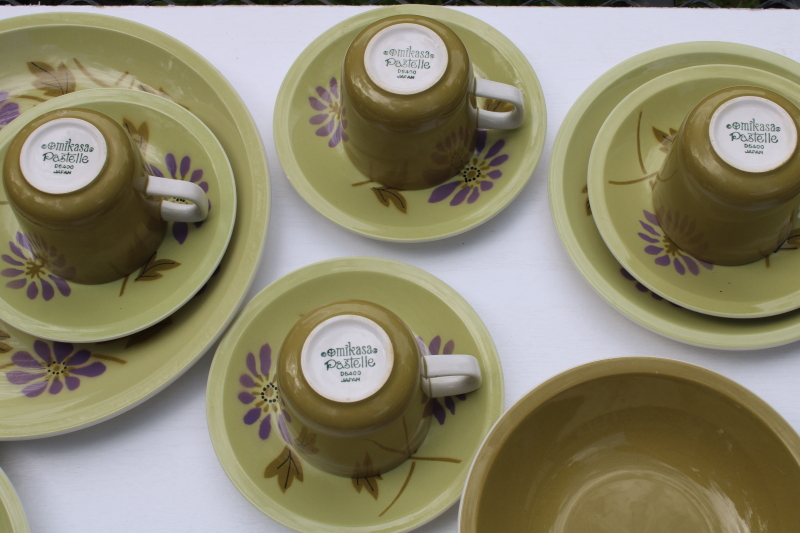 photo of Twiggy mod flowers pattern purple & olive green vintage Mikasa dinnerware set for 4  #9