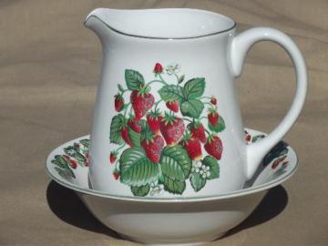 catalog photo of Very Strawberry Tabletops Unlimited large pottery serving bowl & pitcher