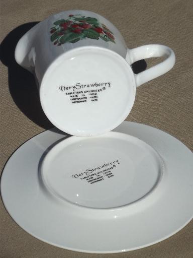 photo of Very Strawberry Tabletops Unlimited pottery cream pitcher & saucer #3