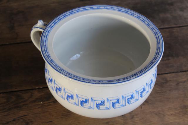 photo of Victorian England chamber pot, antique blue & white Maltese Greek key pattern china #2