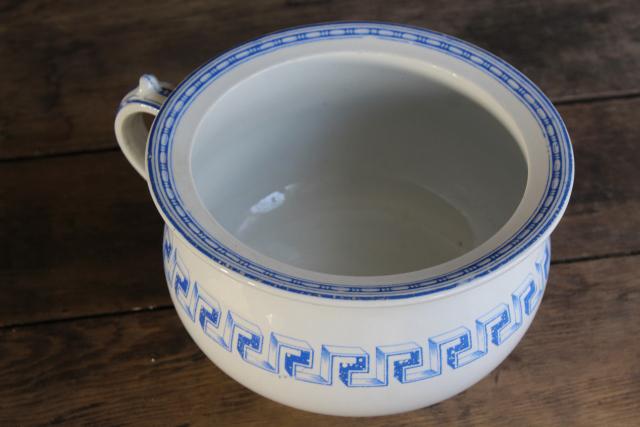 photo of Victorian England chamber pot, antique blue & white Maltese Greek key pattern china #3