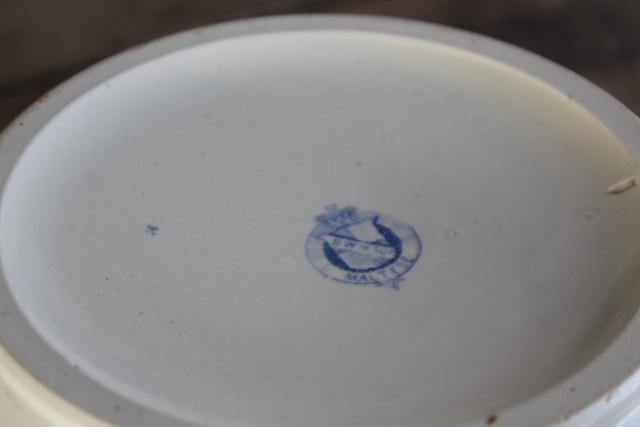 photo of Victorian England chamber pot, antique blue & white Maltese Greek key pattern china #6