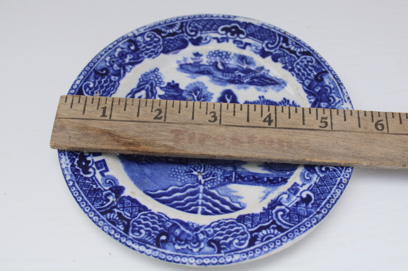 photo of Victorian antique blue willow pattern china, tiny butter plate mid 19th century vintage England #3