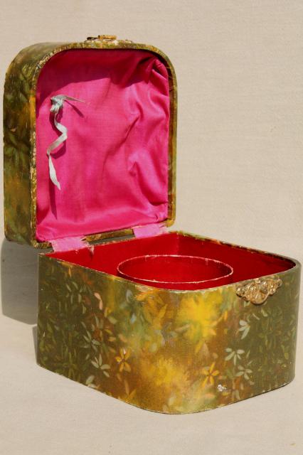 photo of Victorian era antique collar box, vintage green marbled paper box for collars #6