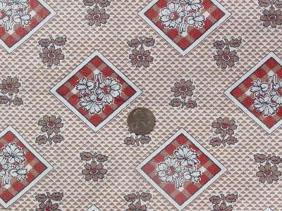 photo of Vintage 1930's brown daisies print cotton #1