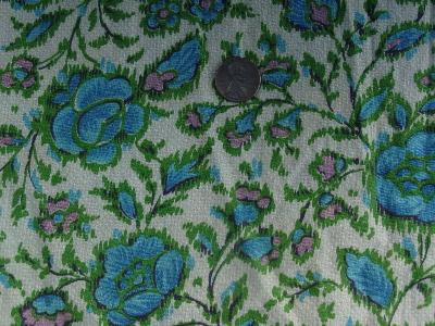 photo of Vintage 40's cotton fabric, blue roses #1